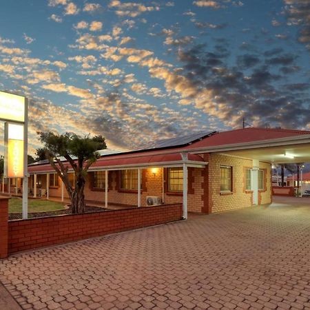 Charles Rasp Motor Inn & Cottages Брокен-Хилл Экстерьер фото