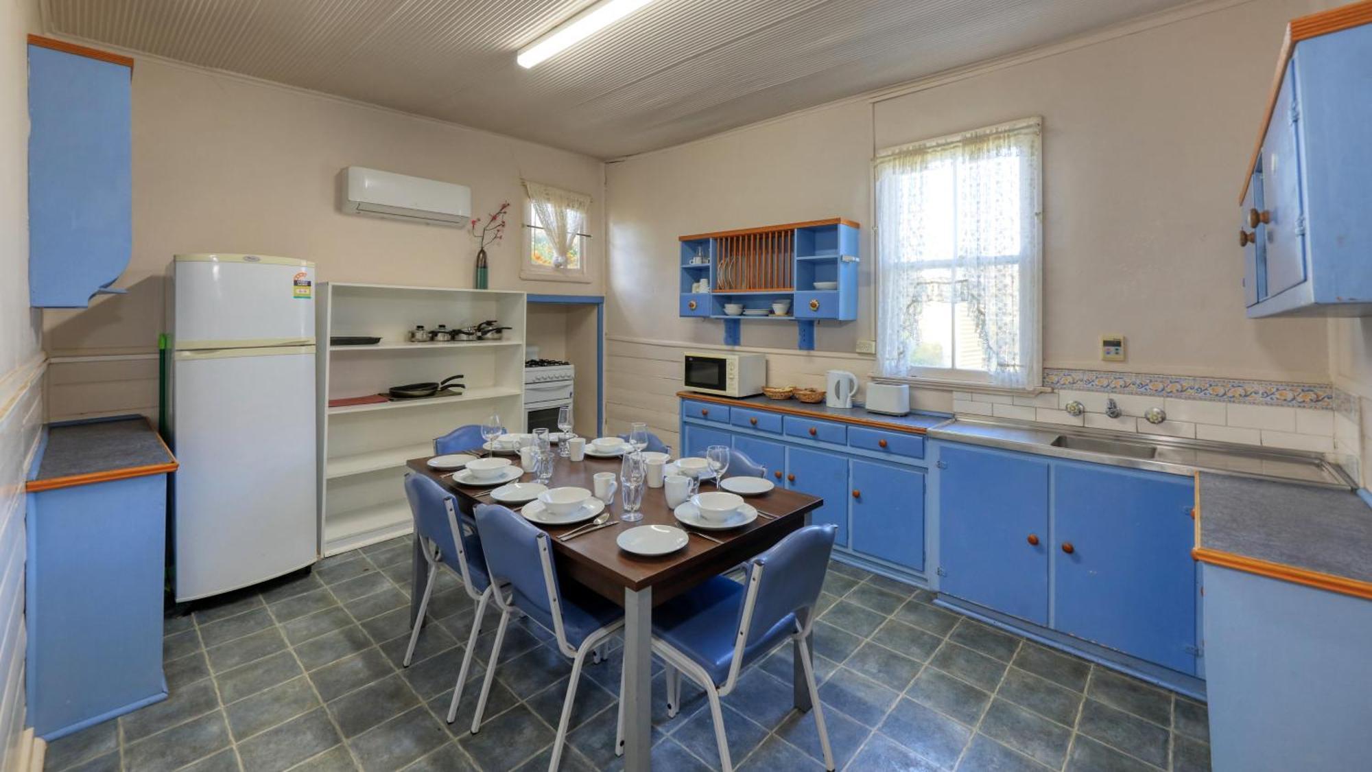 Charles Rasp Motor Inn & Cottages Брокен-Хилл Экстерьер фото